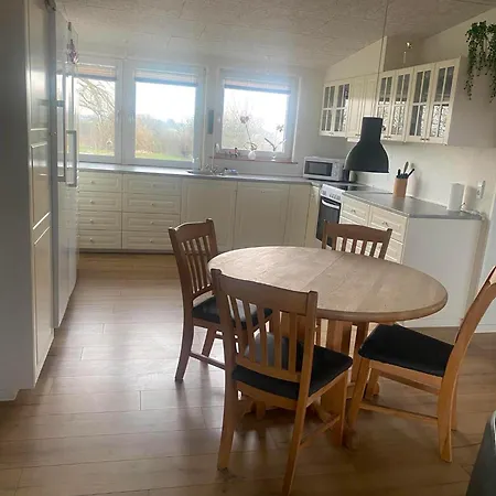 Mersted House Holiday home *