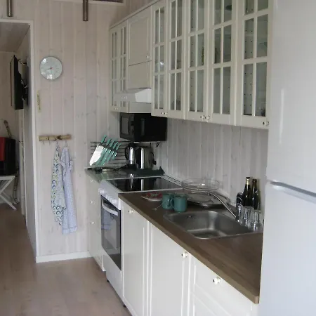 Semesterbostad Mersted House