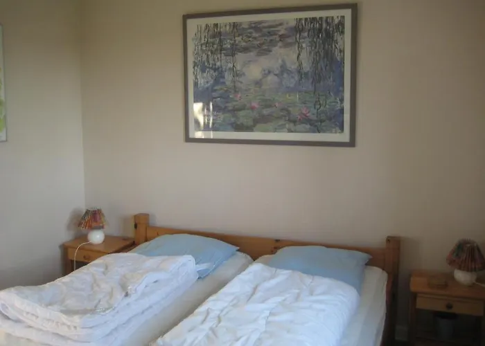 Mersted House Тённер