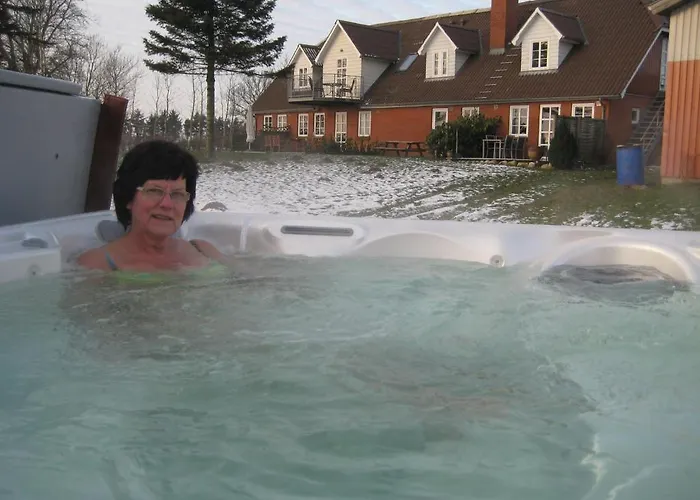 Дом отдыха Mersted House