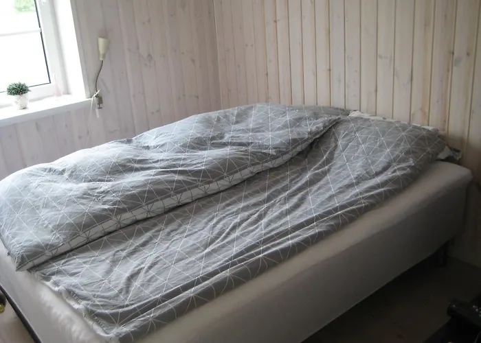 Mersted House Тённер